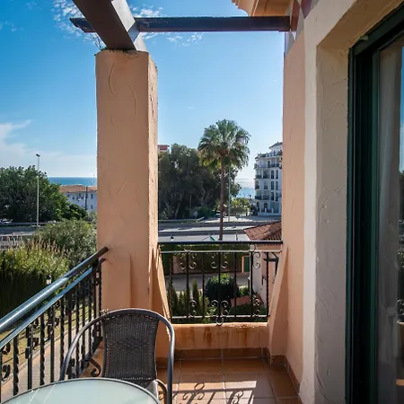 1 Penthouse Golf & Pool View In Duquesa דירה מנילבה