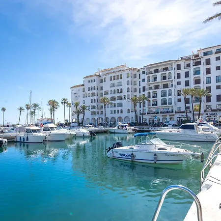 Apartment 1 Penthouse Golf & Pool View In Duquesa *